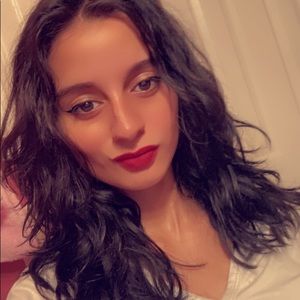 Meet your Posher, Allie